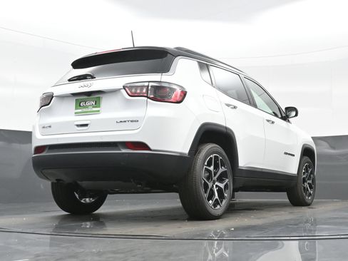 New 2026 Jeep Compass Limited image 15