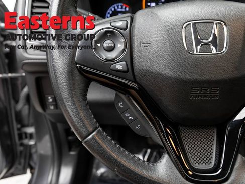 Used 2021 Honda HR-V EX-L image 15