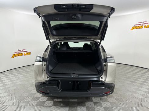 New 2026 Nissan Murano Platinum w/ Cargo Package AWD/4WD image 5