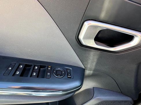 Used 2025 Kia K4 FWD image 18