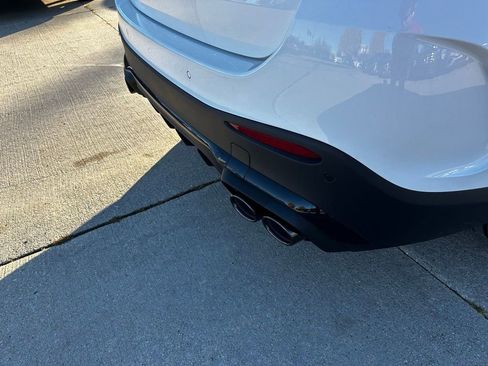 New 2025 Mercedes-Benz GLC 43 AMG 4MATIC image 36