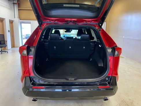 Used 2022 Toyota RAV4 XSE image 26