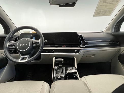 Used 2023 Kia Sportage EX FWD image 10