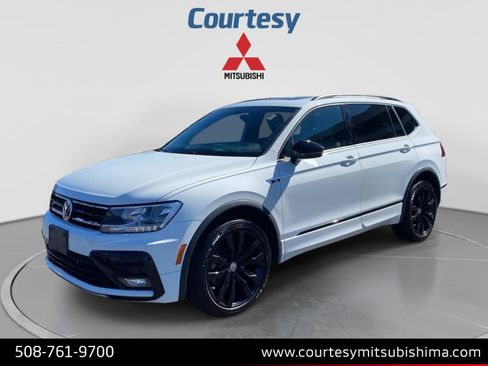 Used 2021 Volkswagen Tiguan SE R-Line w/ 3rd Row Seat Package AWD/4WD image 1