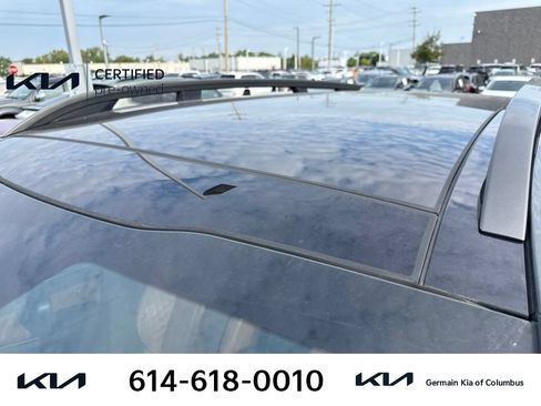 Certified 2023 Kia Sorento SX Prestige AWD/4WD image 8