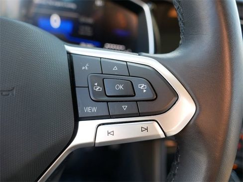 Certified 2024 Volkswagen Jetta SE image 26