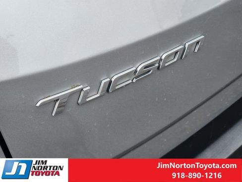 Used 2024 Hyundai Tucson Limited image 12