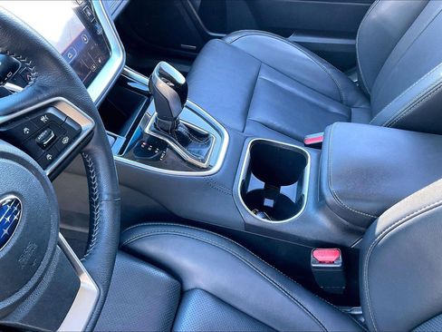 Used 2020 Subaru Outback Limited image 14