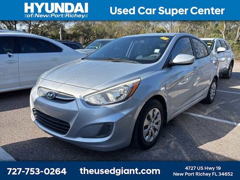 Used 2016 Hyundai Accent SE image 1