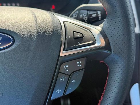 Certified 2024 Ford Edge ST-Line image 20