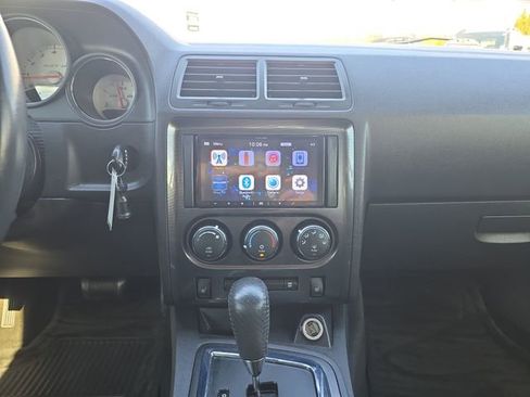 Used 2009 Dodge Challenger SRT8 w/ SRT Option Group II RWD image 24