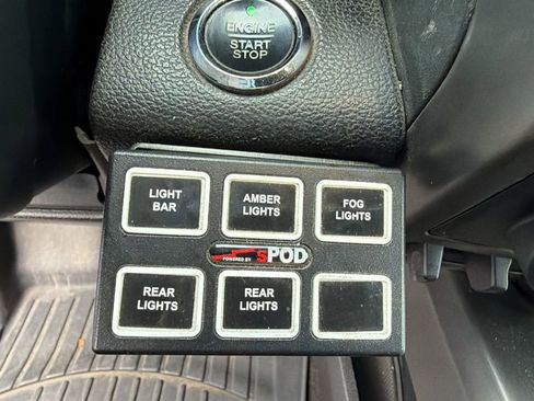 Used 2016 Ford F150 Limited w/ Trailer Tow Package image 33