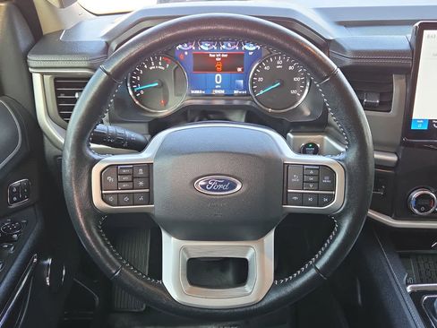 Used 2022 Ford Expedition Max XLT RWD image 19