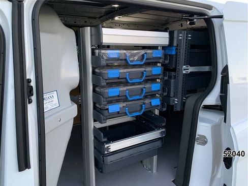 Used 2023 Ford Transit Connect XL image 13