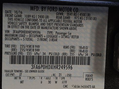 Used 2017 Ford Fusion SE w/ Equipment Group 201A FWD image 33