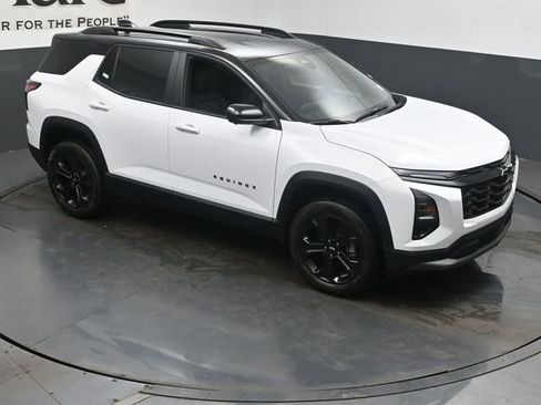 New 2026 Chevrolet Equinox LT w/ Midnight Edition FWD image 16
