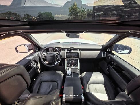 Used 2019 Land Rover Range Rover Long Wheelbase Supercharged AWD/4WD image 25