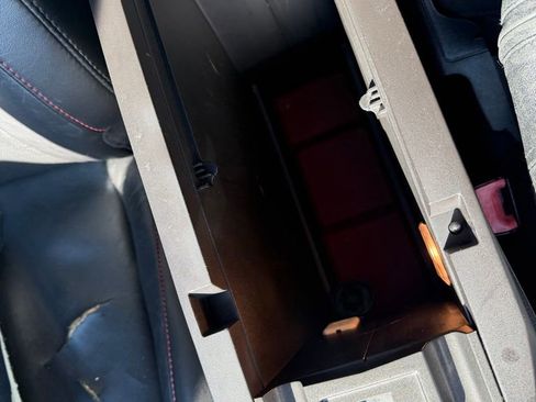 Used 2010 Chevrolet Equinox LT w/ Chrome Appearance Package image 20