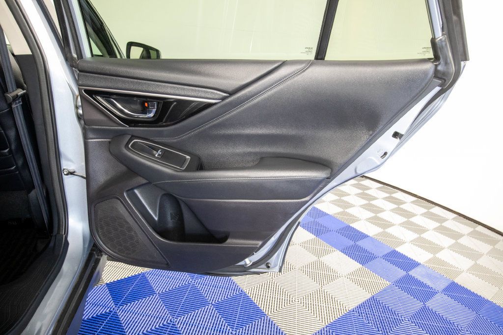 Used 2023 Subaru Outback Limited AWD/4WD image 16