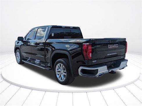 Used 2021 GMC Sierra 1500 SLT w/ SLT Premium Package image 6