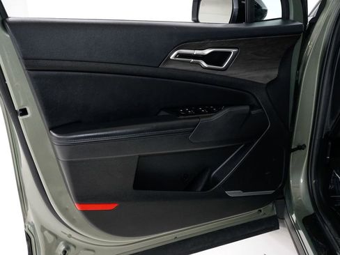 Certified 2023 Kia Sportage X-Line w/ X-Line Premium Package image 7