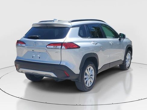 Certified 2024 Toyota Corolla Cross LE w/ Moonroof Package image 3