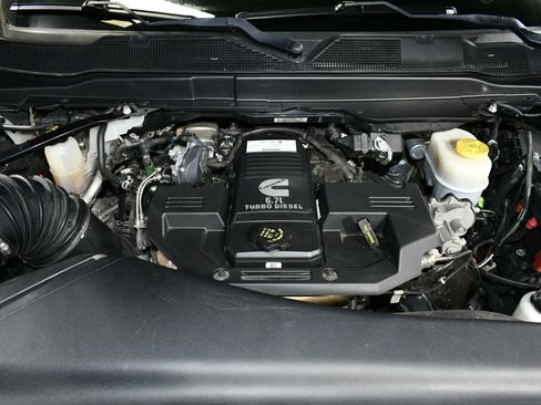 Used 2022 RAM 2500 Laramie AWD/4WD image 93