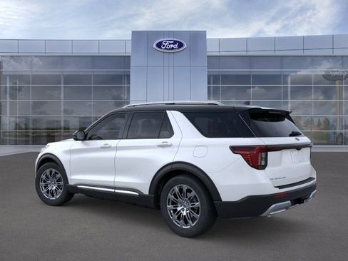 New 2026 Ford Explorer Platinum RWD image 4