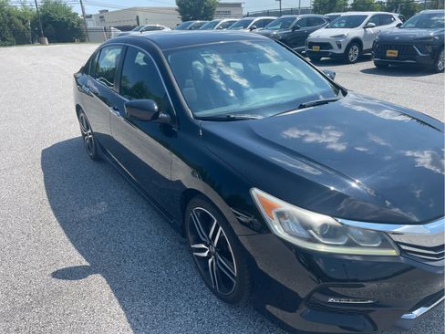 Used 2016 Honda Accord Sport image 8