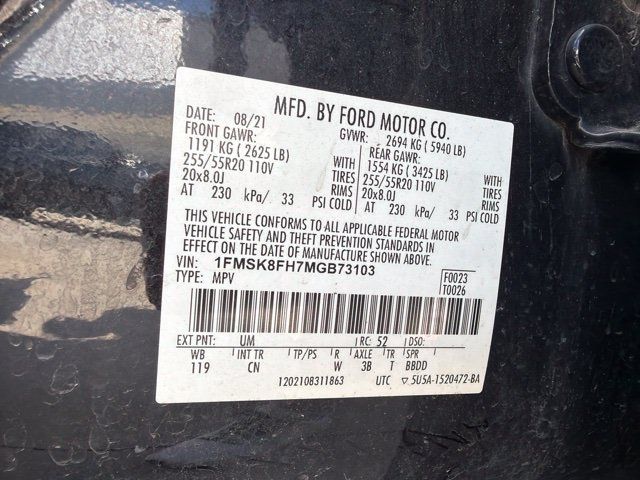 Used 2021 Ford Explorer Limited w/ Equipment Group 301A AWD/4WD image 8