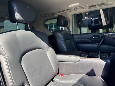 Used 2021 INFINITI QX80 Luxe image 30