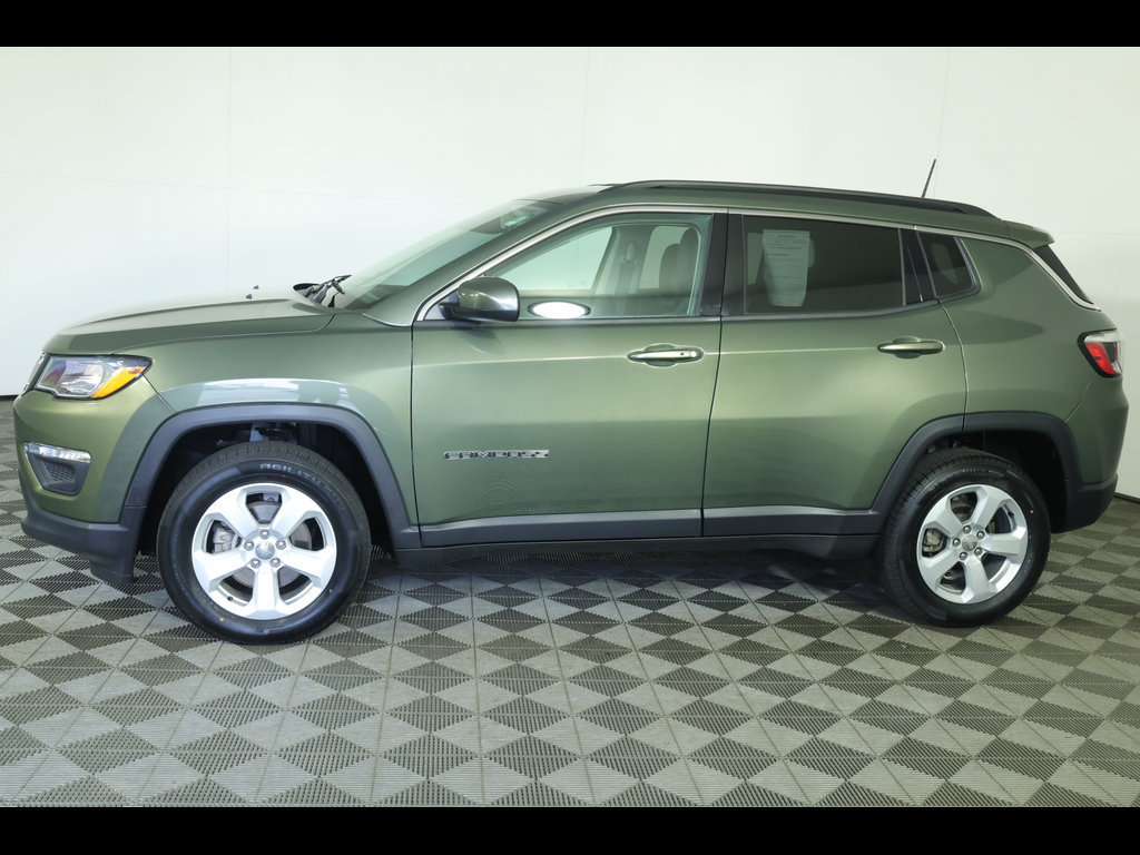 Used 2021 Jeep Compass Latitude w/ Convenience Group AWD/4WD image 13