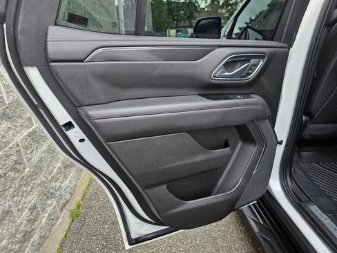 Used 2021 Chevrolet Tahoe RST image 18