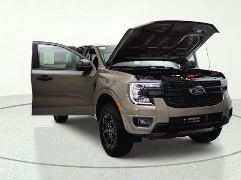 New 2026 Ford Ranger XLT w/ Equipment Group 301A High AWD/4WD image 32