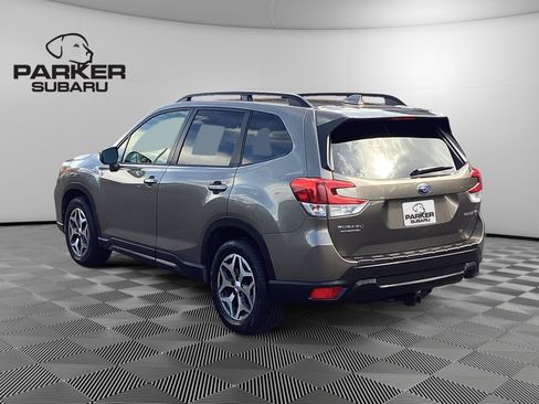 Used 2021 Subaru Forester Premium w/ Popular Package #1 AWD/4WD image 3