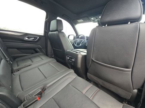 Used 2023 Chevrolet Suburban RST w/ Luxury Package image 19