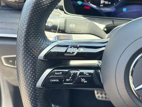 Used 2023 Mercedes-Benz E 450 Cabriolet image 8