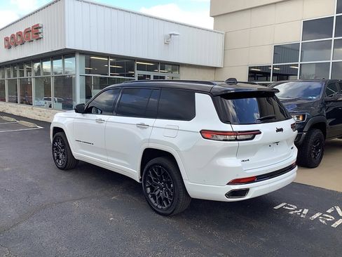 Certified 2024 Jeep Grand Cherokee L Summit AWD/4WD image 6