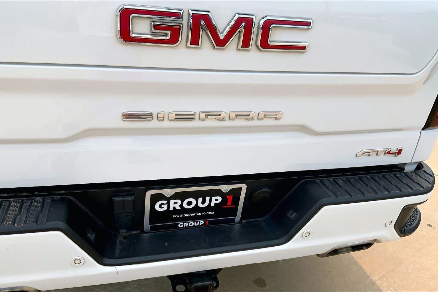 Used 2024 GMC Sierra 1500 AT4 w/ Technology Package AWD/4WD image 30