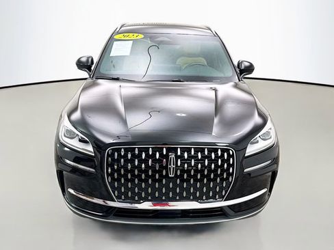 Used 2023 Lincoln Corsair Reserve image 2