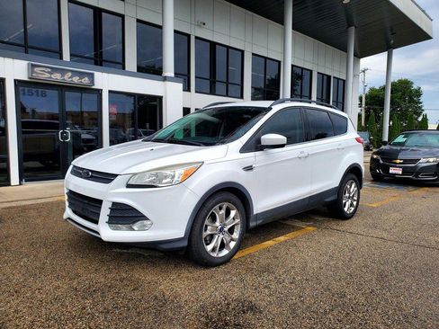 Used 2015 Ford Escape SE w/ Equipment Group 201A FWD image 21