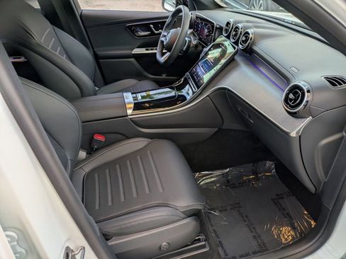 Used 2026 Mercedes-Benz GLC 300 image 20