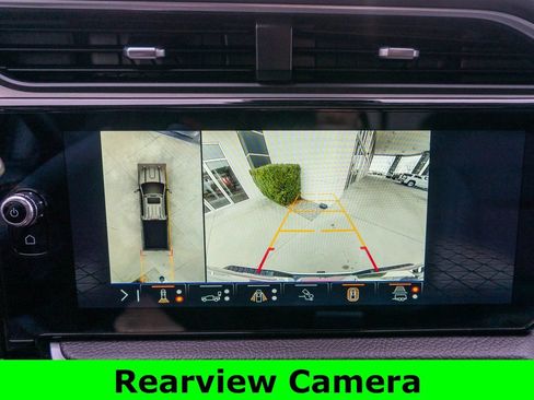 Used 2024 GMC Sierra 3500 Denali w/ Denali Reserve Package image 27