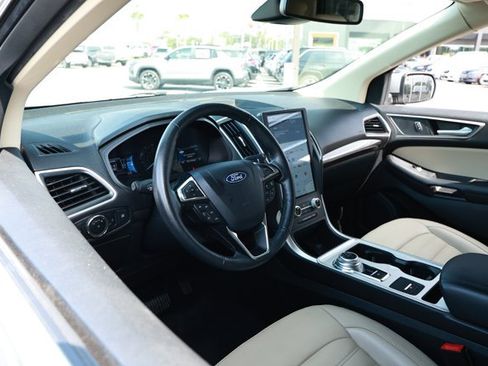 Used 2024 Ford Edge SEL AWD/4WD image 21