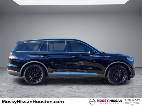 Used 2020 Lincoln Aviator Reserve w/ Elements Package Plus RWD image 8