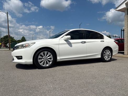 Used 2014 Honda Accord EX-L image 2