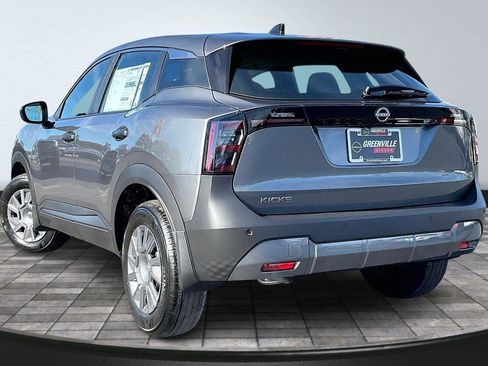 New 2026 Nissan Kicks S image 3