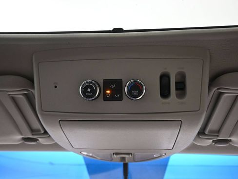 Used 2011 Nissan Armada Platinum w/ 2nd Row Captain Seat Pkg RWD image 24