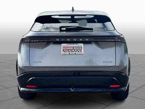 Used 2023 Nissan Ariya FWD image 4