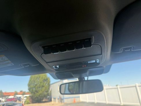 Used 2025 Ford F250 Lariat w/ FX4 Off-Road Package AWD/4WD image 62